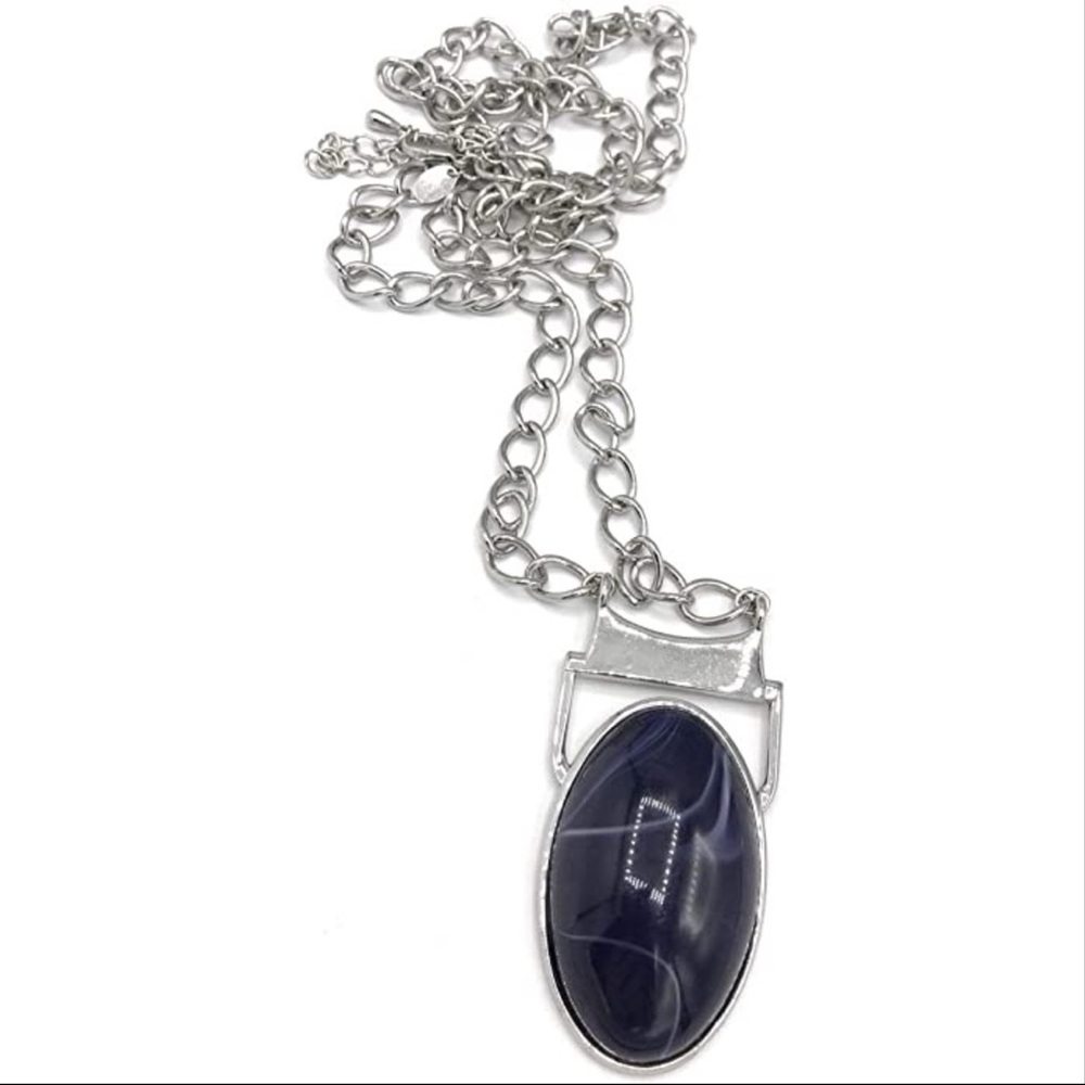 NEW Lia Sophia Silver Chain Pendant Necklace